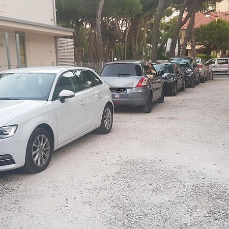 Hotel Monaco - Parcheggio Incluso Min 2 Gg Milano Marittima Bagian luar foto