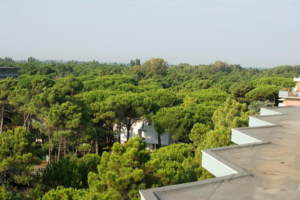 Hotel Monaco - Parcheggio Incluso Min 2 Gg Milano Marittima Bagian luar foto