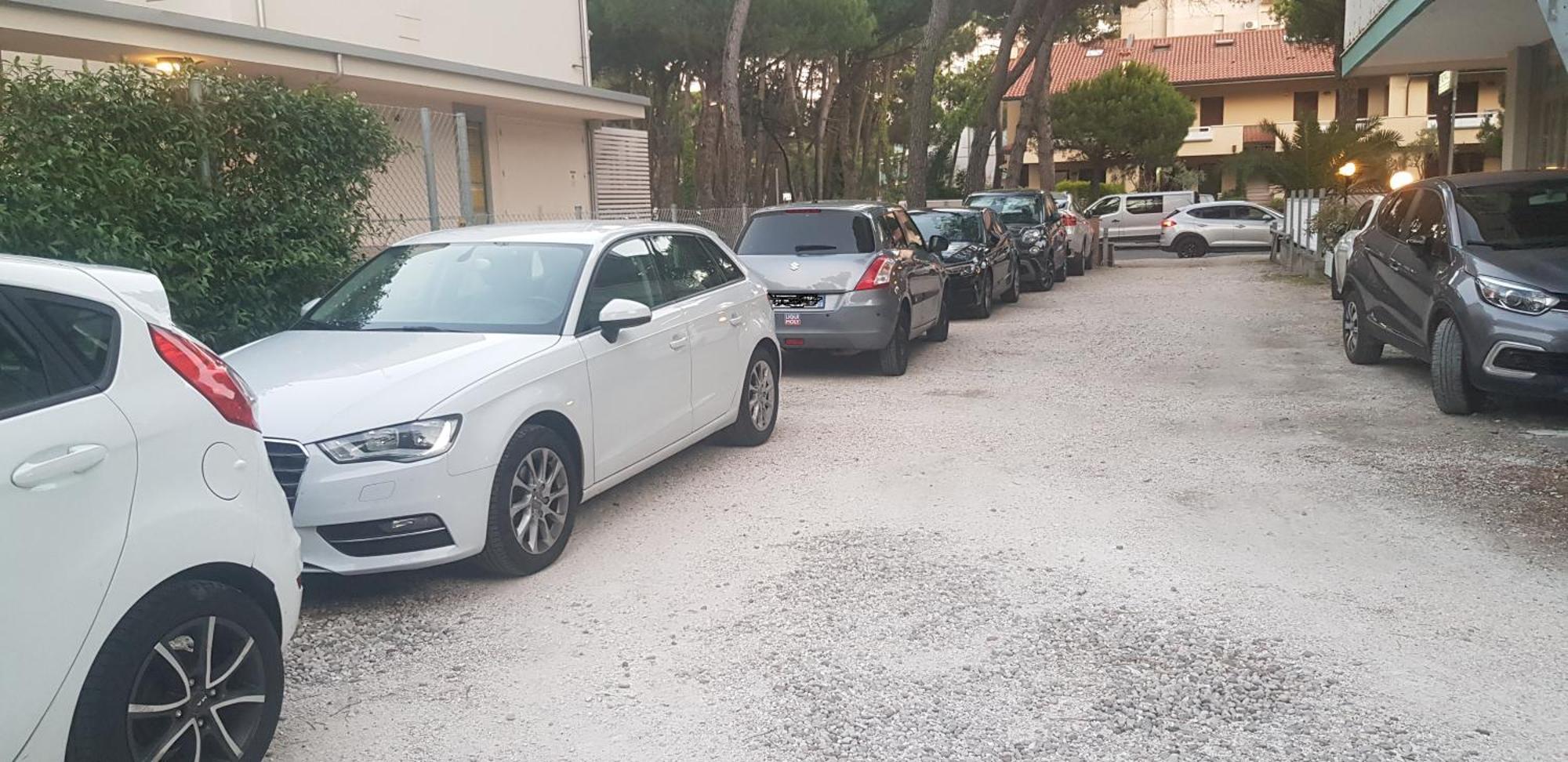 Hotel Monaco - Parcheggio Incluso Min 2 Gg Milano Marittima Bagian luar foto