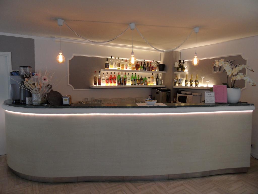 Hotel Monaco - Parcheggio Incluso Min 2 Gg Milano Marittima Bagian luar foto
