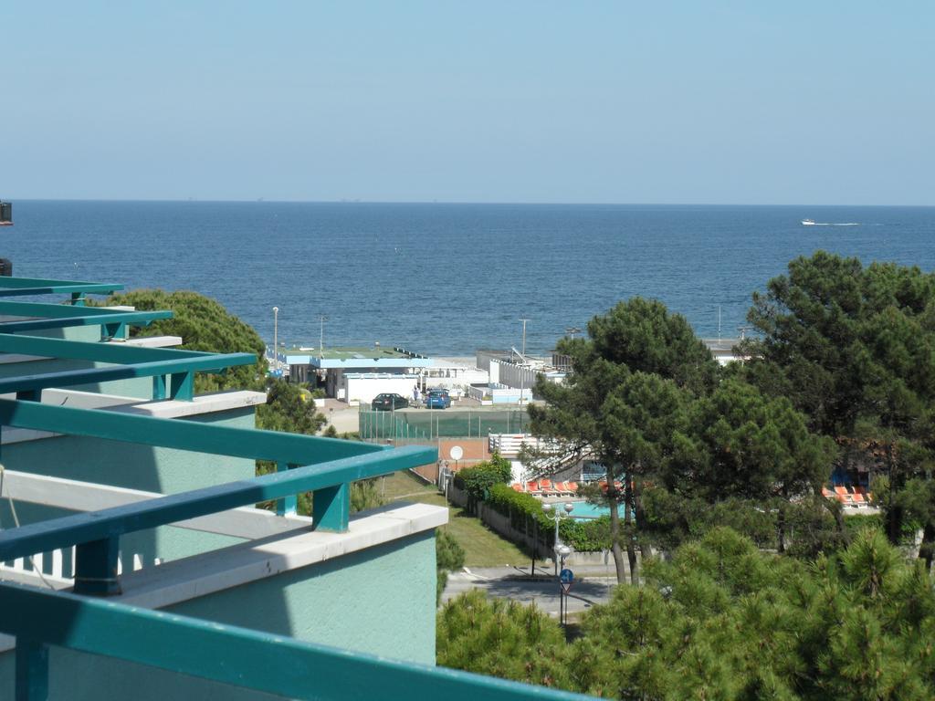 Hotel Monaco - Parcheggio Incluso Min 2 Gg Milano Marittima Bagian luar foto